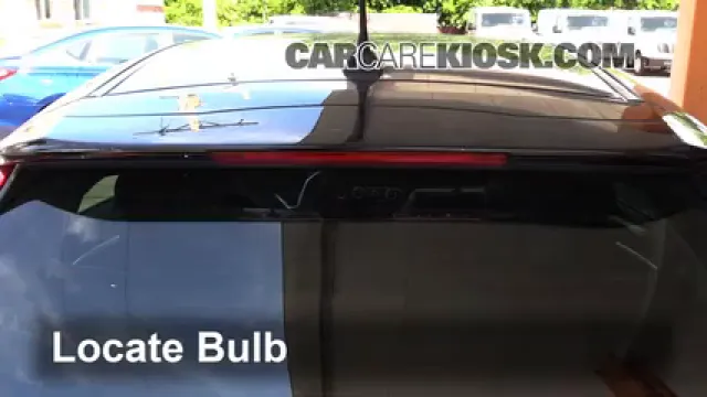 2015 Honda Fit EX 1.5L 4 Cyl. Luces Luz de freno central (reemplazar foco)